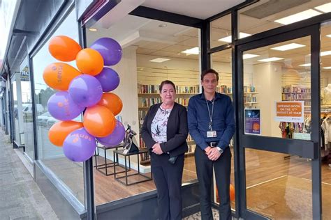 New charity shop opens in Ashington .